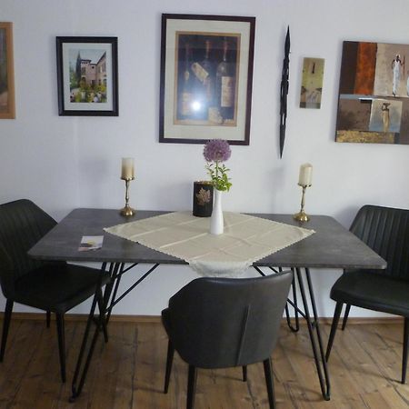 Ferienwohnung Ehlen Im Alten Winzerhaus Zeltingen-Rachtig Exteriér fotografie
