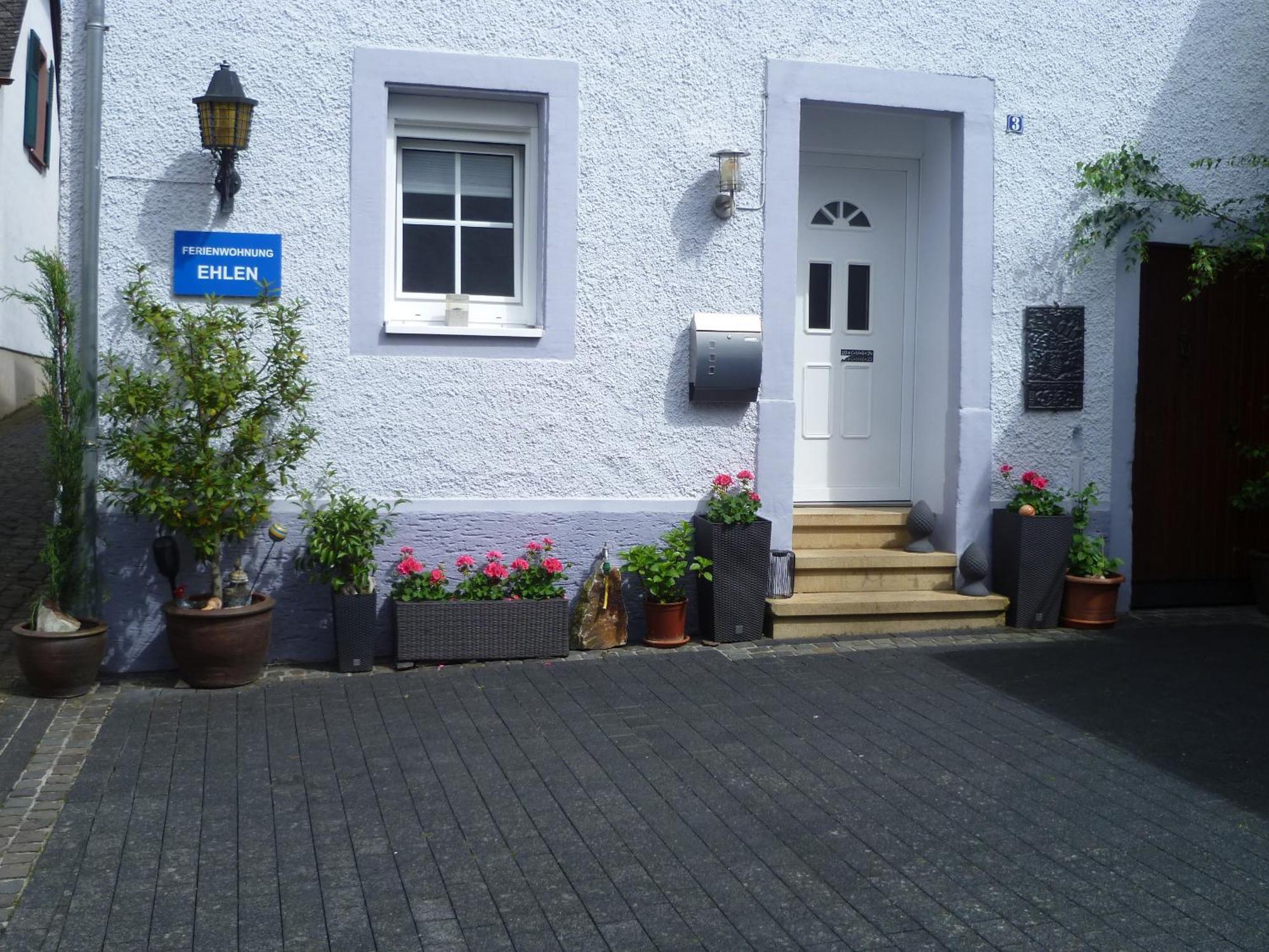 Ferienwohnung Ehlen Im Alten Winzerhaus Zeltingen-Rachtig Exteriér fotografie